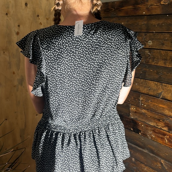 Banana Republic Smocked waist flutter blouse - Picture 7 of 7